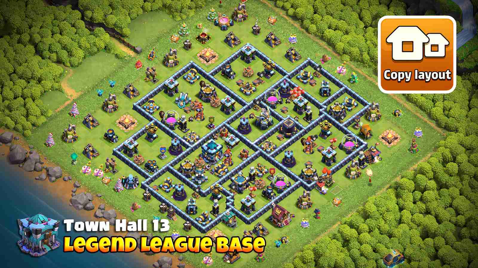 TH13 legend base with trap placements and separated defense compartments