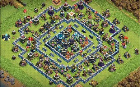 Pro TH13 Farming Base for Maximum Loot Defense