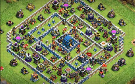Top Town Hall 12 Trophy Base for Winning Defense
