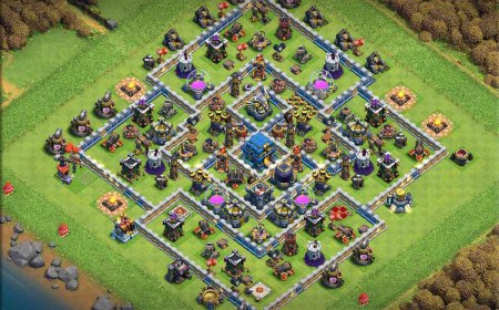 Top Notch TH12 Base with Anti Electro Dragon Defense