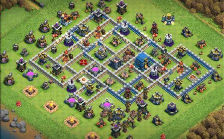 Effective Town Hall 12 Trophy Base for Continuous Wins