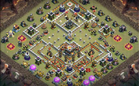 Powerful TH11 War Base for CoC Domination