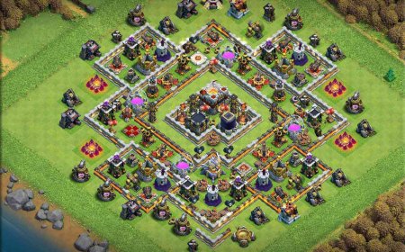 Unbeatable TH11 Trophy Base for Ultimate Defense