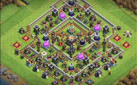 Ultimate Best TH11 Hybrid Base for Trophies