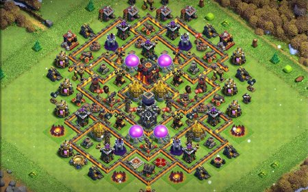 Foolproof TH10 Base for Strong Loot Defense